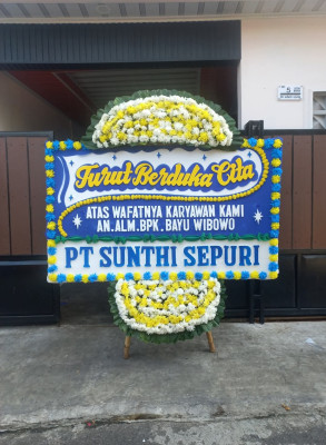Papan Bunga Duka di Ampel