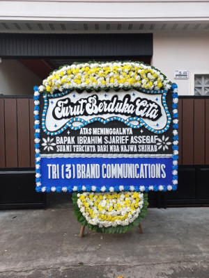 Papan Bunga Duka di Ampel